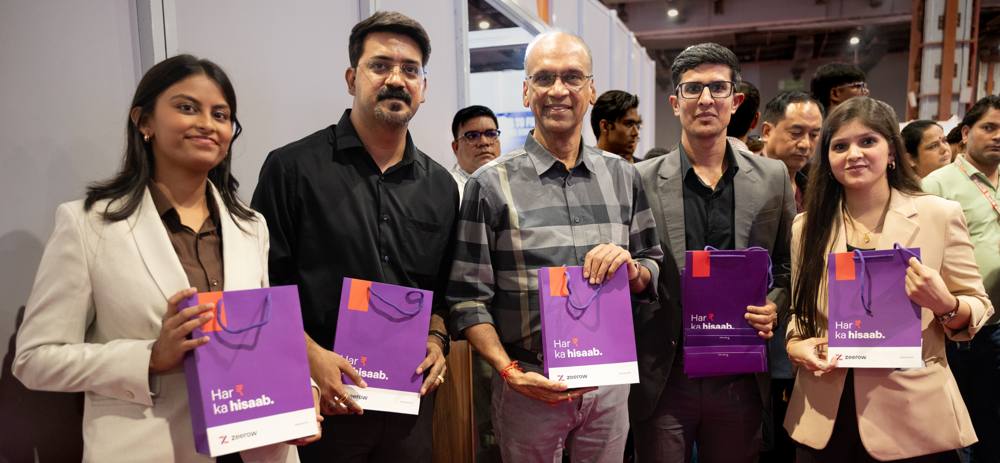 Komal Nahta launching zeerow with the zeerow team